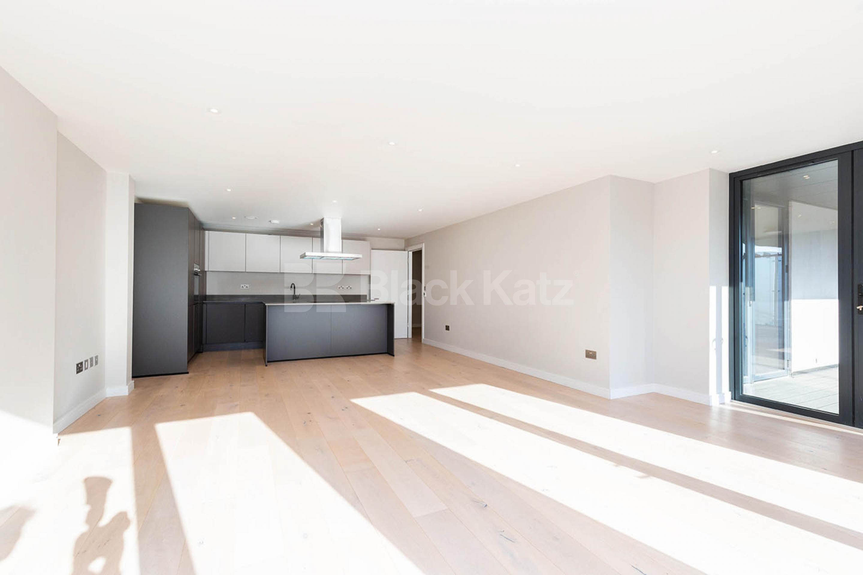 1326sqft 3 bed 3 bath apartment with a huge roof terrace  Tottenham Lane, Crouch End N8